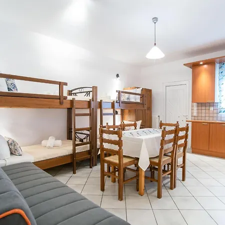 Апартаменты Two-bedroom 6-7 Adults First Floor